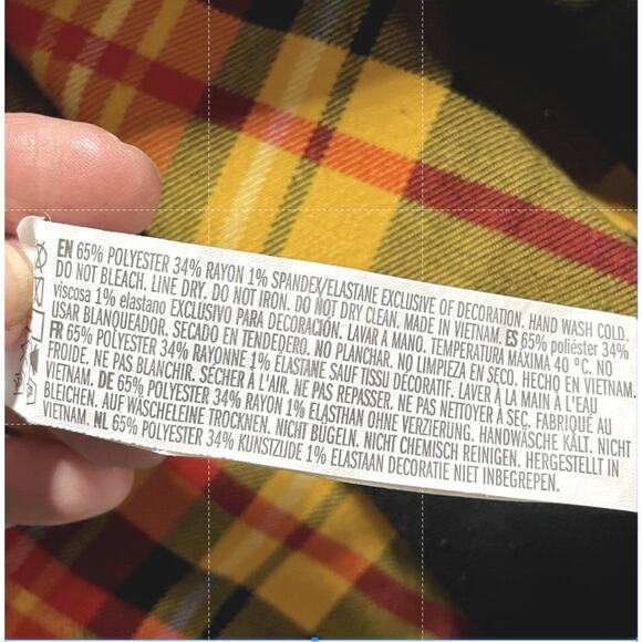 Forever 21 Plaid Mini Wrap Skirt – Size Large - Picture 5 of 6